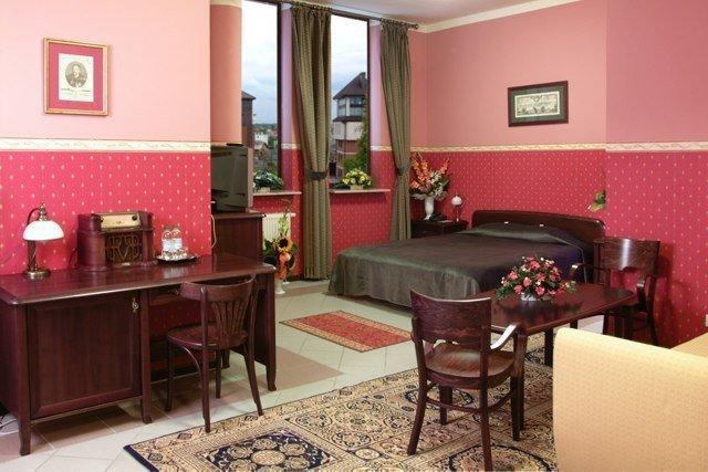 Fort Hotel وارسو المظهر الخارجي الصورة