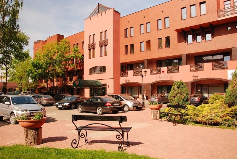 Fort Hotel وارسو المظهر الخارجي الصورة